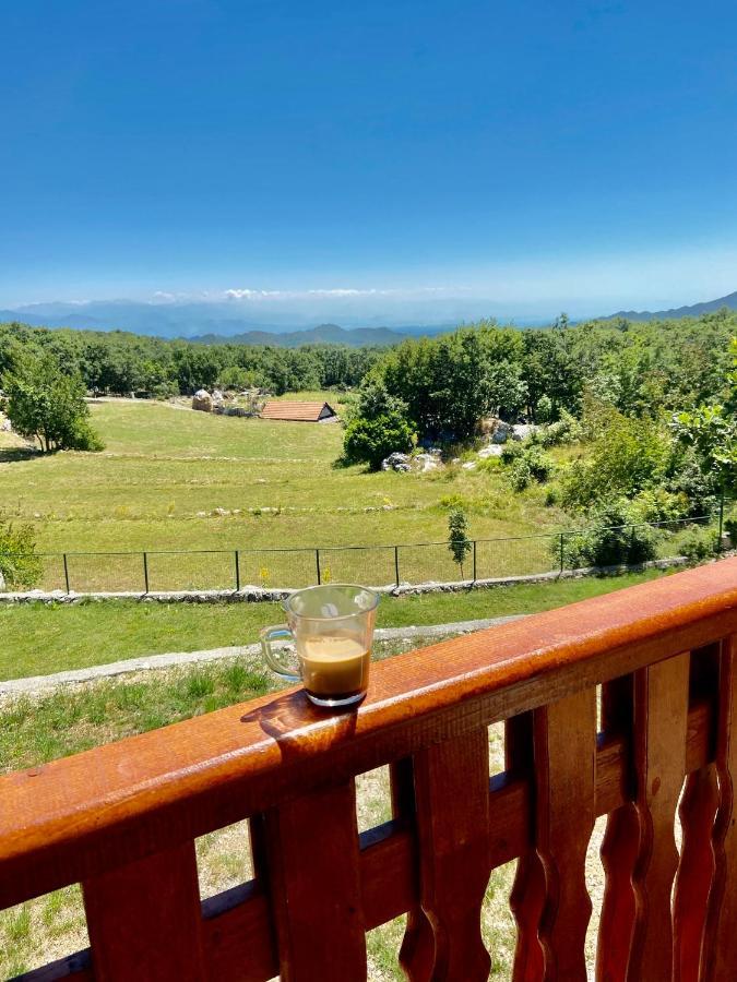 Mountain Village House Cetinje Eksteriør bilde